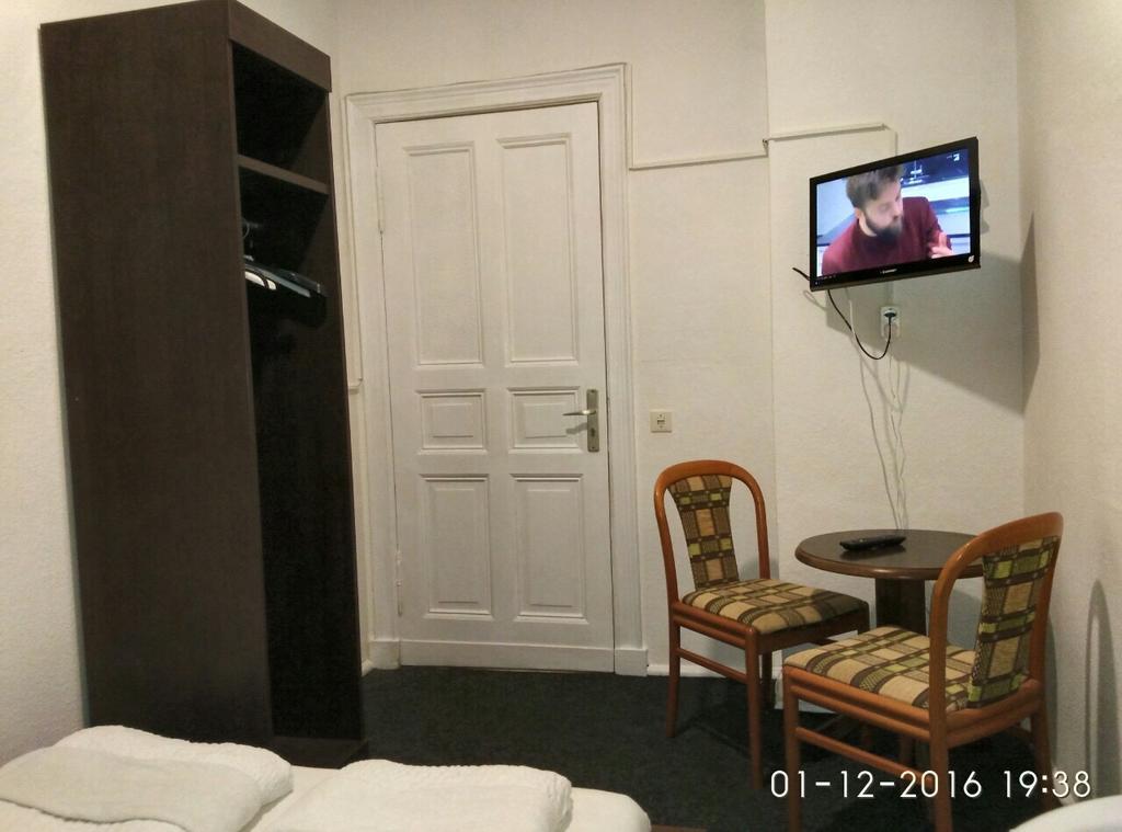 호텔 펜션 아담쇼프 베를린 외부 사진